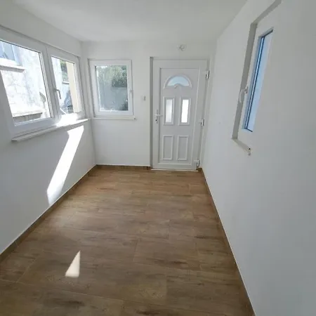 Ana Apartment Betina (Sibenik-Knin)
